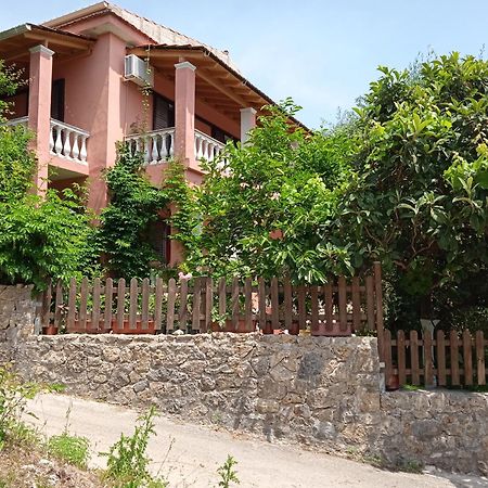 Iren Holiday Apartment Ypsos Zewnętrze zdjęcie