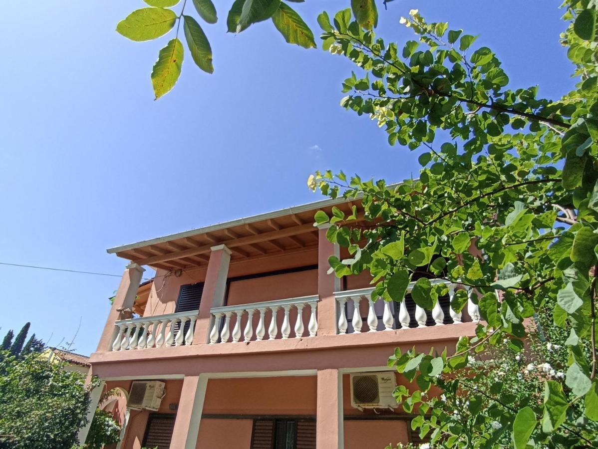 Iren Holiday Apartment Ypsos Zewnętrze zdjęcie